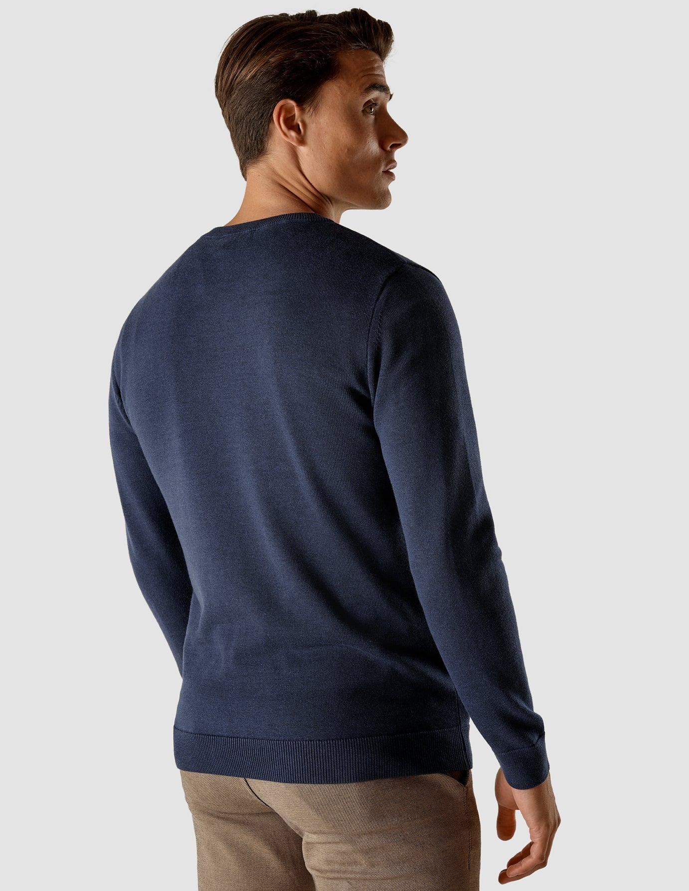 Fine Knit V-neck Navy